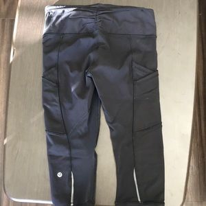 Lululemon cropped leggings!